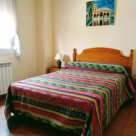 Casa Rural Con Chimenea, Barbacoa, Terraza Y Solarium Illar