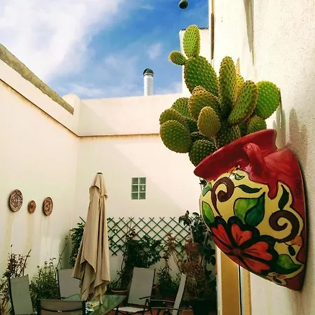 Holiday home Casa Rural Con Chimenea, Barbacoa, Terraza Y Solarium